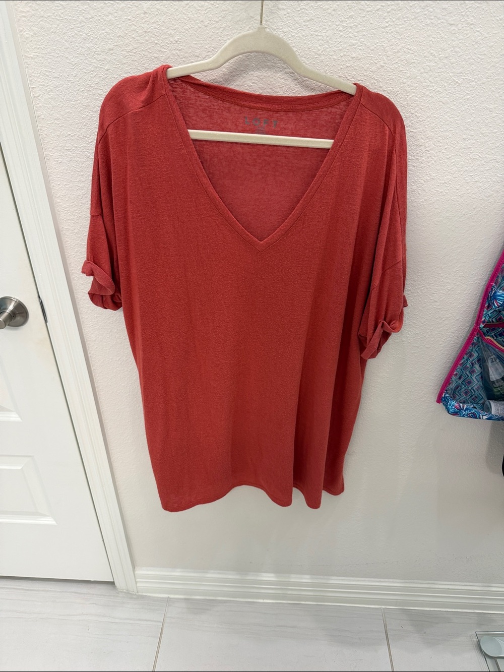 LOFT Coral V-Neck Short Sleeve Tee